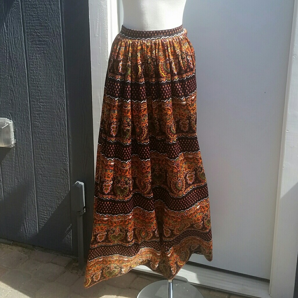 Lilli Diamond made in California skirt